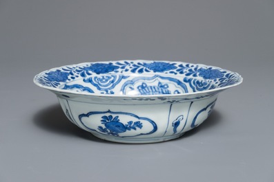 A Chinese blue and white klapmuts bowl with a duck, Wanli