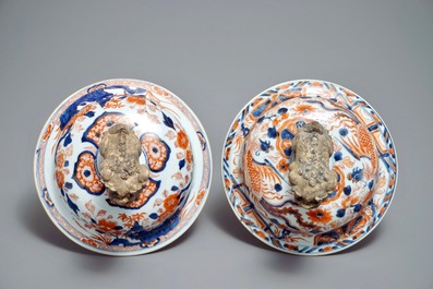 A pair of very large Chinese Imari-style vases and covers with pheasants, Kangxi