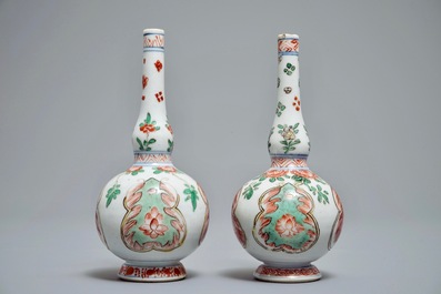 Een paar Chinese famille verte watersprenkelaars, Kangxi
