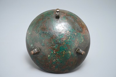 Un bol tripod ou couvercle, Chine, Song