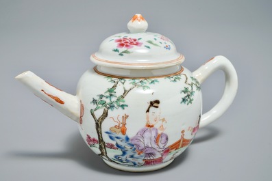 Une th&eacute;i&egrave;re en porcelaine de Chine famille rose &agrave; d&eacute;cor d'une femme et un gar&ccedil;on, Qianlong