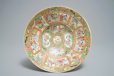 A large Chinese Canton famille rose bowl, 19th C.