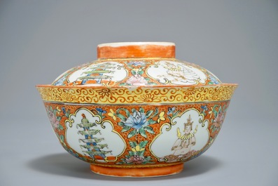 A Chinese Bencharong-style bowl and cover for the Thai market, 19th C.