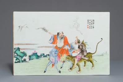 A pair of fine Chinese famille rose plaques with immortals riding their animal, 19/20th C.