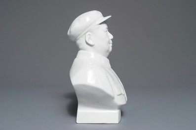 A Chinese Mao Zedong bust, 2nd half 20th C.