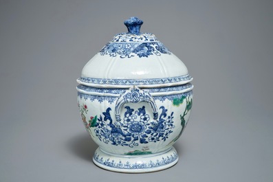A Chinese famille rose tureen and cover, Qianlong
