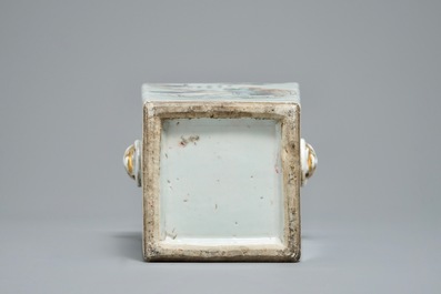 A square Chinese qianjiang cai vase, 19/20th C.