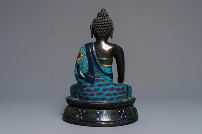 Un mod&egrave;le de Bouddha en &eacute;maux cloisonn&eacute;s, Chine, 19&egrave;me