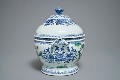 A Chinese famille rose tureen and cover, Qianlong
