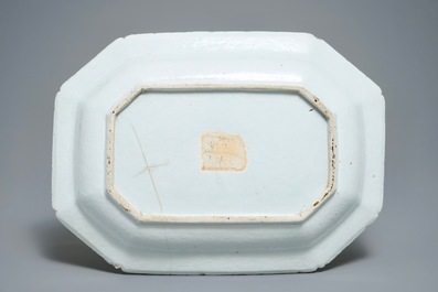A Chinese blue and white tureen and cover on stand, Qianlong