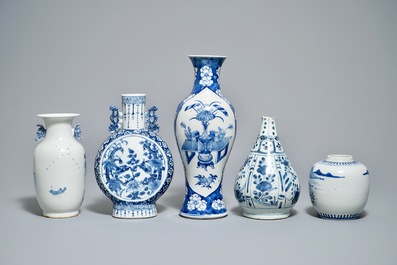 Five various Chinese blue and white vases, Wanli and 19/20th C.