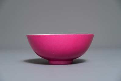 A Chinese monochrome puce-enamelled bowl, Jiaqing mark, 19/20th C.