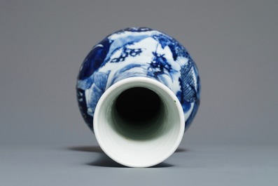 A Chinese blue and white bottle vase with animals, Xuande mark, 19th C.