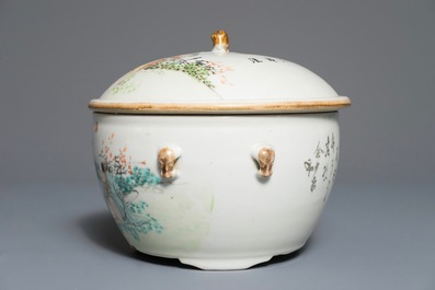 Een Chinese qianjiang cai dekselkom, 19/20e eeuw
