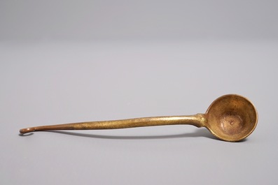 A Chinese jade calligraphy water jar with spoon, 19/20th century