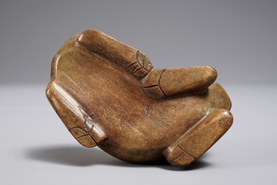 Un presse-papiers en bronze en forme de buffle, Chine, 18/19&egrave;me