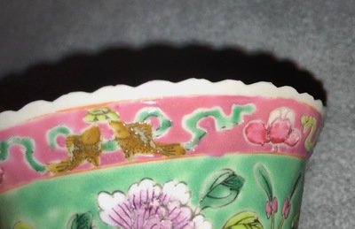 Six Chinese Straits or Peranakan famille rose bowls with phoenixes and peonies, 19th C.