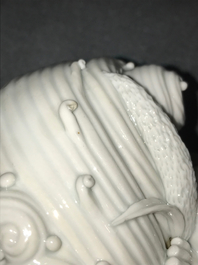 Un mod&egrave;le de Damo en porcelaine blanc de Chine de Dehua, marque de Boji yuren, 19&egrave;me