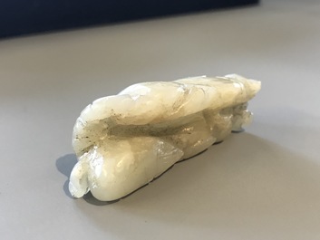 Nine various Chinese jade carvings, 20th C.