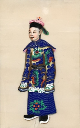 Une vitrine d'applique en bois, deux albums de peintures et un portrait sur papier de riz, 19/20&egrave;me