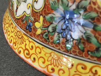 A Chinese Bencharong-style bowl and cover for the Thai market, 19th C.
