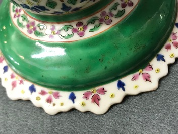 Three Chinese Bencharong-style footed bowls for the Thai market, 19th C.