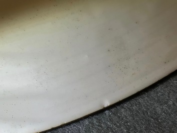 A large Chinese armorial dish, Yongzheng/Qianlong