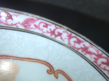 Een paar Chinese famille rose bianco sopra bianco koppen en schotels, Qianlong
