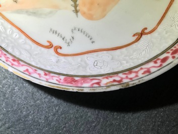 Een paar Chinese famille rose bianco sopra bianco koppen en schotels, Qianlong