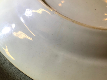 A pair of fine Chinese famille rose rooster plates, Yongzheng