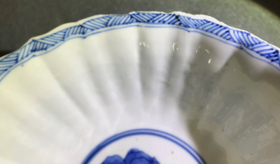 A pair of Chinese blue and white lobed phoenix bowls, Kangxi