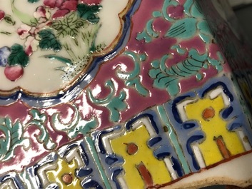 A pair of Chinese famille rose Peranakan style jardini&egrave;res, 19th C.