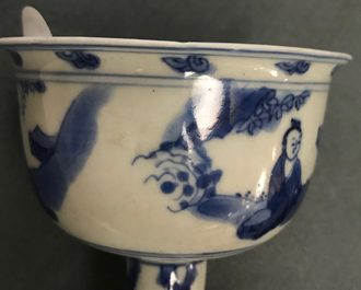 Een Chinese blauwwitte kom op voet, Chongzhen