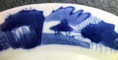 Un bel ensemble en porcelaine de Chine bleu et blanc, Kangxi et apr&egrave;s