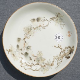 A small Chinese qianjiang cai plate, Guangxu mark, 19/20th C.