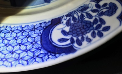 Un bel ensemble en porcelaine de Chine bleu et blanc, Kangxi et apr&egrave;s