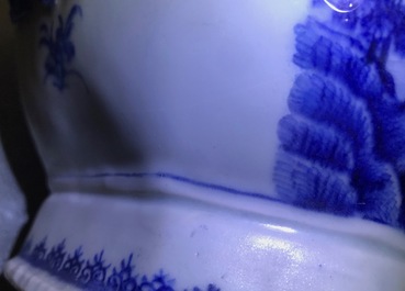 A Chinese blue and white tureen and cover on stand, Qianlong