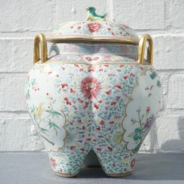 A Chinese famille rose incense burner and cover, mark of Jiangxi Porcelain Company, Republic, 20th C.