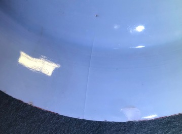 A pair of Chinese famille rose bianco sopra bianco plates, Yongzheng/Qianlong