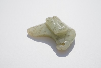 Nine various Chinese jade carvings, 20th C.