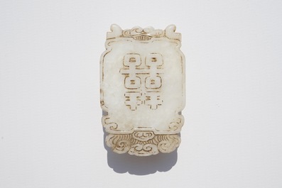 Nine various Chinese jade carvings, 20th C.