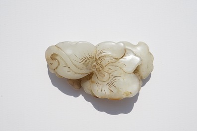 Nine various Chinese jade carvings, 20th C.