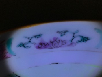A pair of Chinese famille rose plates with deers, Yongzheng/Qianlong
