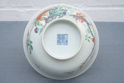 A Chinese famille rose bowl with flowers, Daoguang mark, 19/20th C.