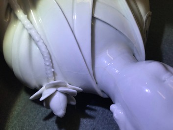 Un mod&egrave;le d'une Guanyin en porcelaine blanc de Chine de Dehua, 18&egrave;me