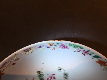Drie Chinese famille rose borden met karpers, Qianlong
