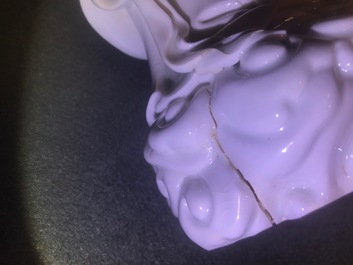 Un mod&egrave;le d'une Guanyin en porcelaine blanc de Chine de Dehua, 18&egrave;me