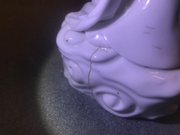 Un mod&egrave;le d'une Guanyin en porcelaine blanc de Chine de Dehua, 18&egrave;me