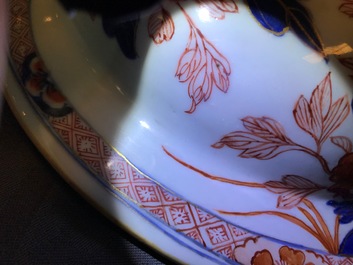 A pair of very large Chinese Imari-style vases and covers with pheasants, Kangxi