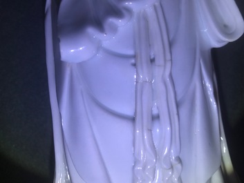 Un mod&egrave;le d'une Guanyin en porcelaine blanc de Chine de Dehua, 18&egrave;me